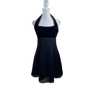 Zum‎ Zum by Niki Liva’s Black Chiffon and Velvet Halter Dress Size 9